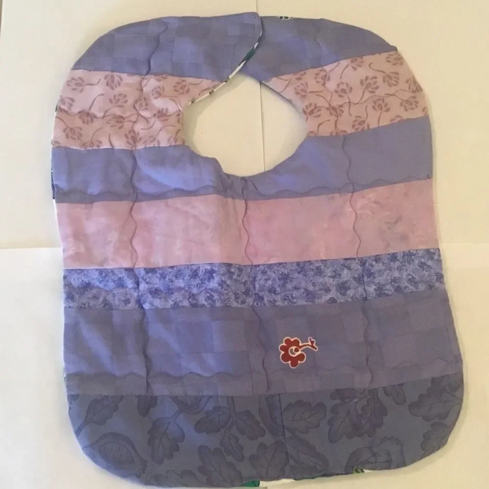 3/$25 or $12 ea.  NWT Handmade Quilted Reversible Baby Bib